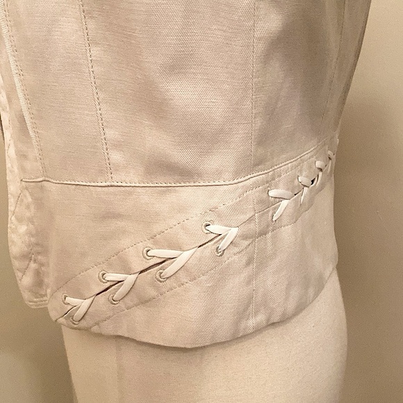 White House Black Market Cream Long Sleeve Criss Cross Open Moto Jacket Size 12 - Picture 8 of 14